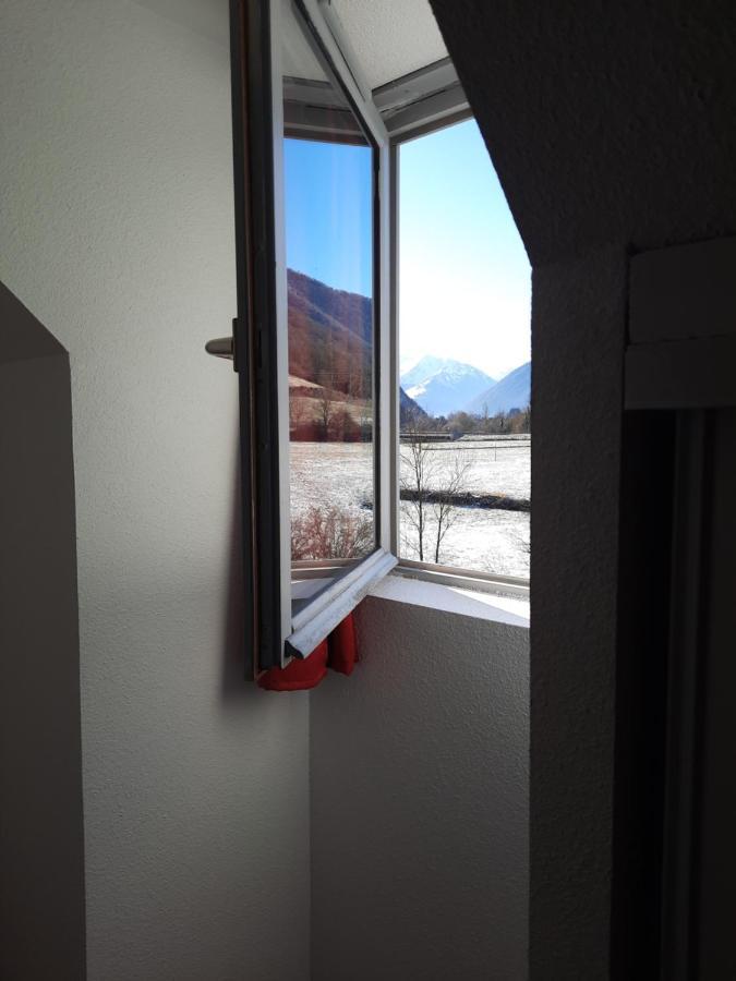 Entre Montagne Et Riviere Apartment Arreau Bagian luar foto